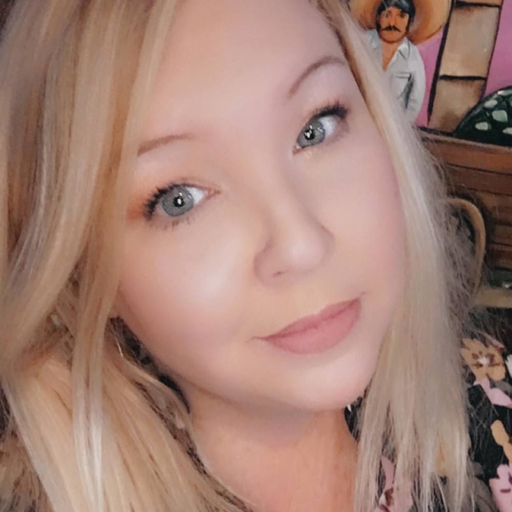 Meet your Posher, Danna